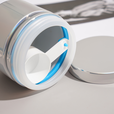 Plastic Jar 50g 100g 200g Plastic Silver Jars Wide Mouth Powder Supplement Jar with Scoop Hook