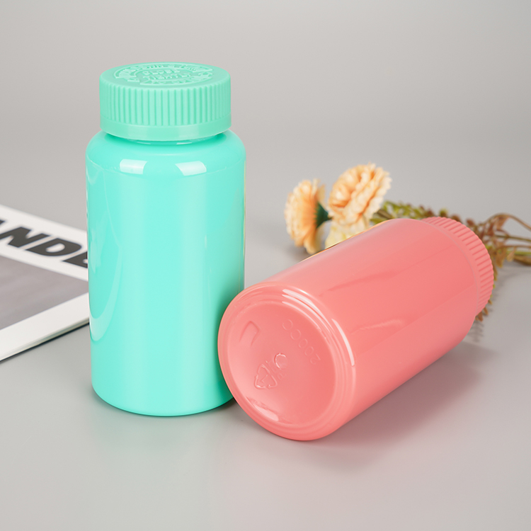 Red/Green Travel Vitamin PET Canister